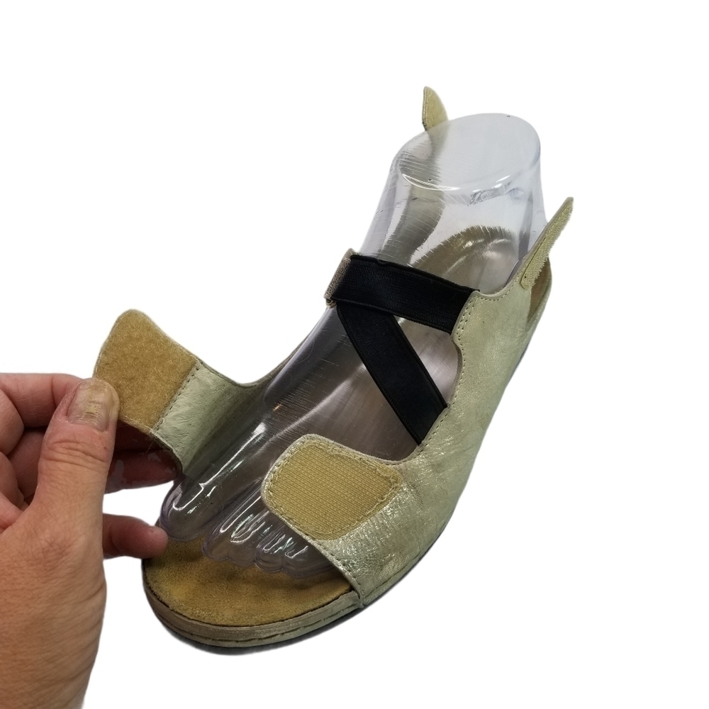 Helle Comfort silver leather shoes - Picture 9 of 10